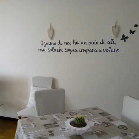 Dom wakacyjny Casa Lory *