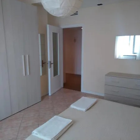 Dom wakacyjny Casa Lory Marone